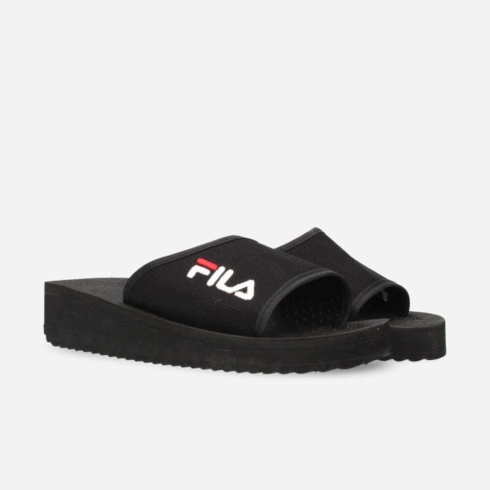 Fila best sale tomaia slipper